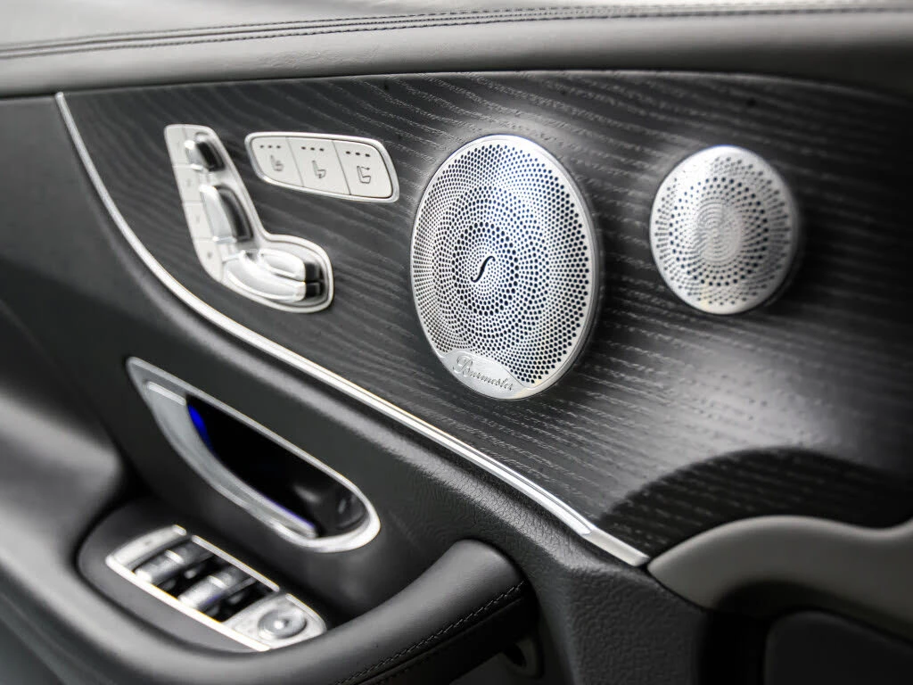 Mercedes-Benz E 53 AMG 4MATIC * BURMESTER * MASSAGE * 360 * ОБДУХВАНЕ  - изображение 8