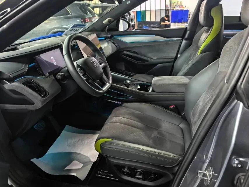 BYD Seal, снимка 3 - Автомобили и джипове - 54586323
