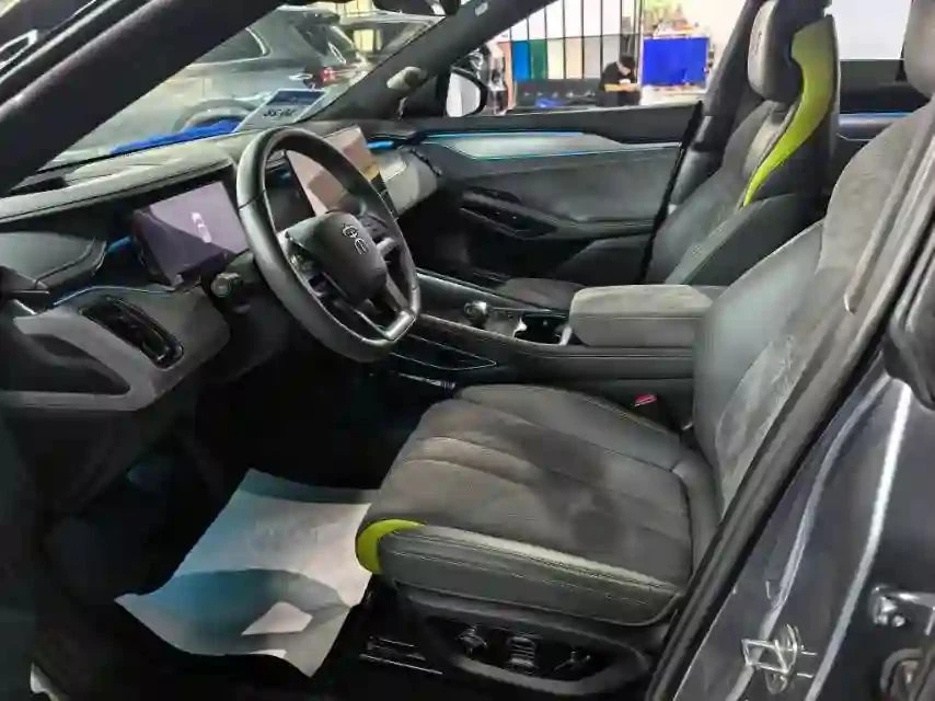 BYD Seal, снимка 9 - Автомобили и джипове - 54586323