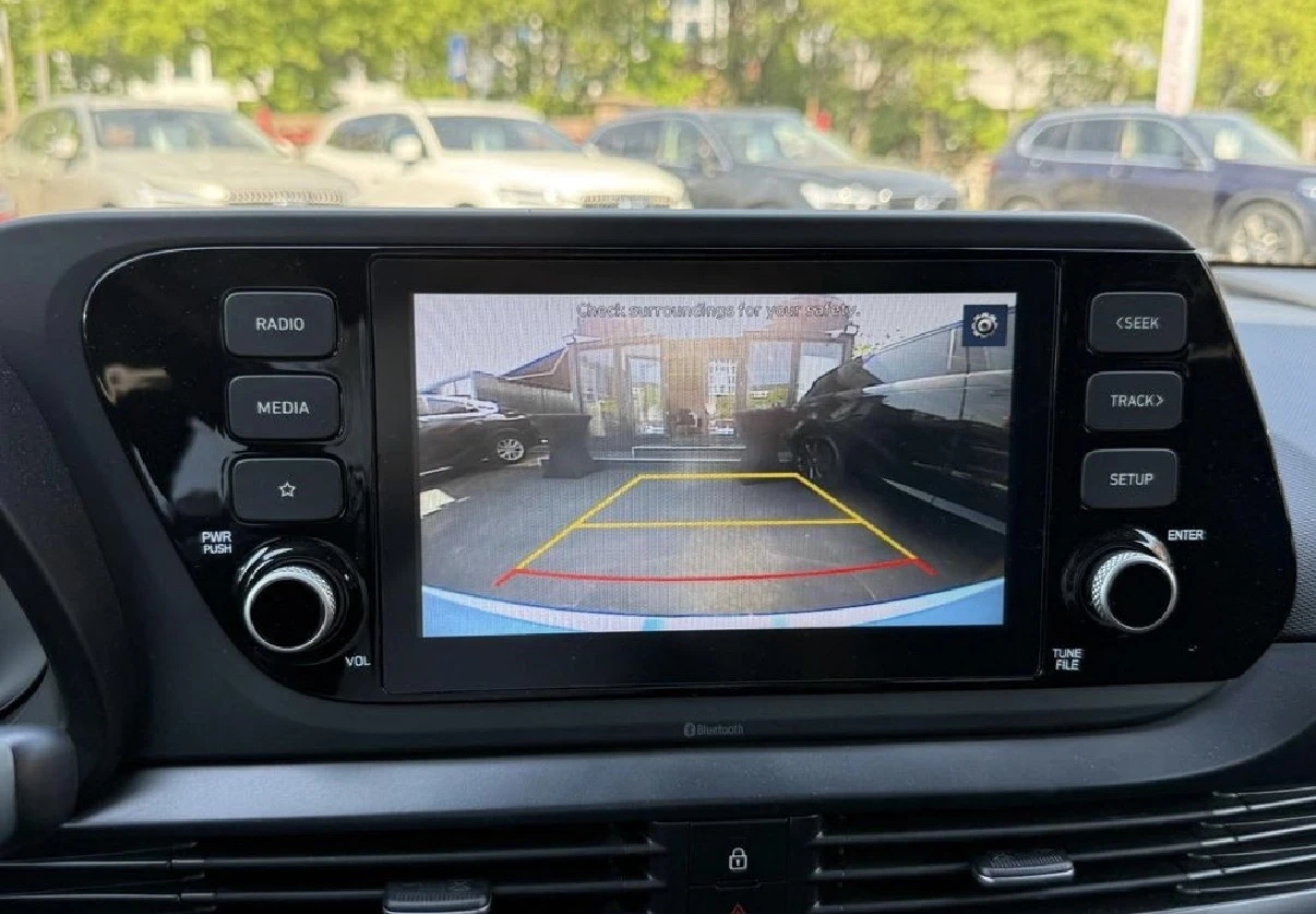 Hyundai I20 1.2i, снимка 7 - Автомобили и джипове - 55395592