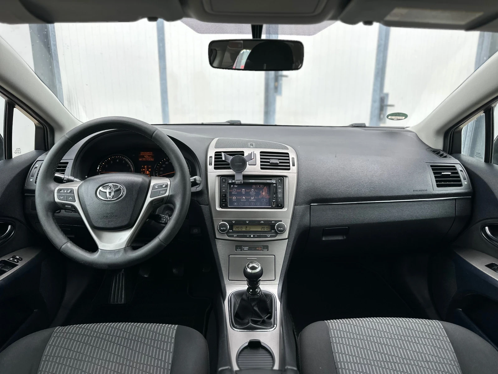 Toyota Avensis 1.8 VVT-i Edition* ����* ������* �������� �������* | Mobile.bg � ����������� 10