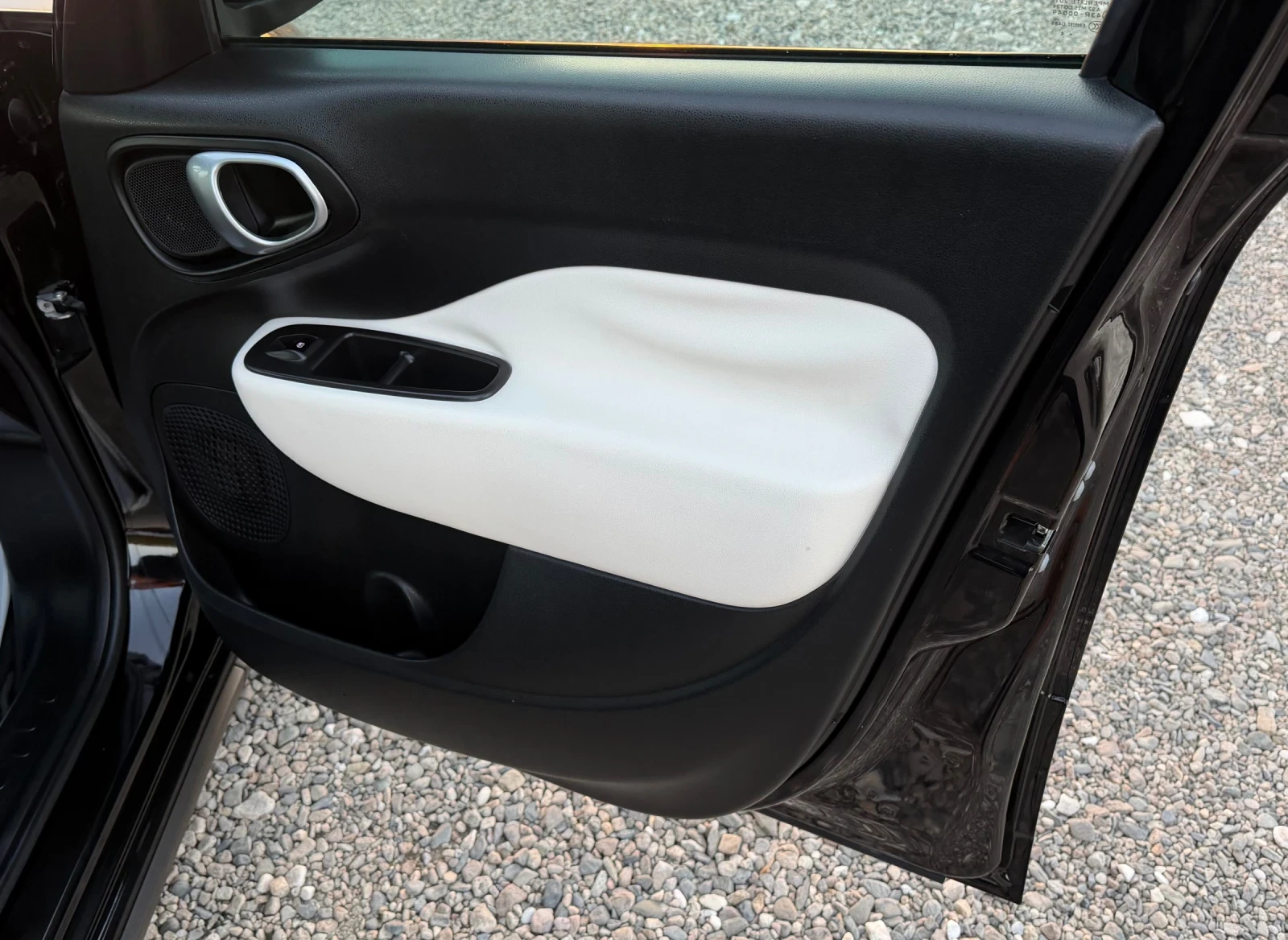 Fiat 500L 1.4i 95kc* GPL * 149000km * NOVA * ЛИЗИНГ * , снимка 14 - Автомобили и джипове - 56303175