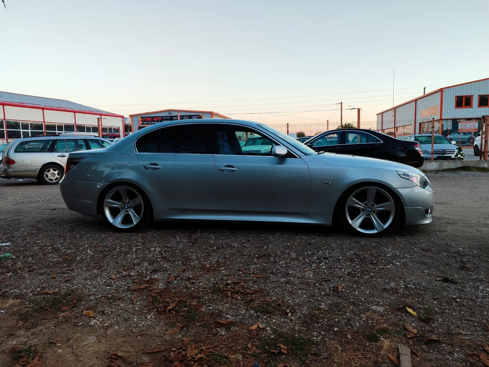 BMW 530, снимка 6 - Автомобили и джипове - 56455704