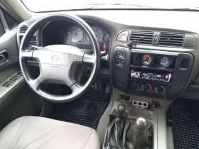 Nissan Patrol 2.8 6+ 1 места, снимка 13