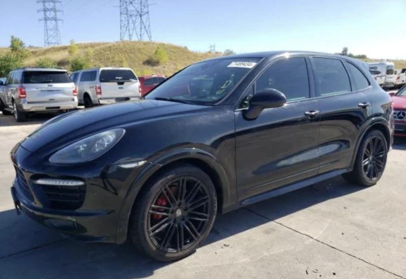 Porsche Cayenne GTS, снимка 2 - Автомобили и джипове - 48582144