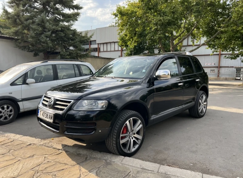 VW Touareg 3.0 TDI, снимка 2 - Автомобили и джипове - 49600667