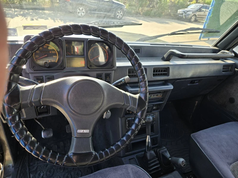 Mitsubishi Pajero, снимка 7 - Автомобили и джипове - 52603397