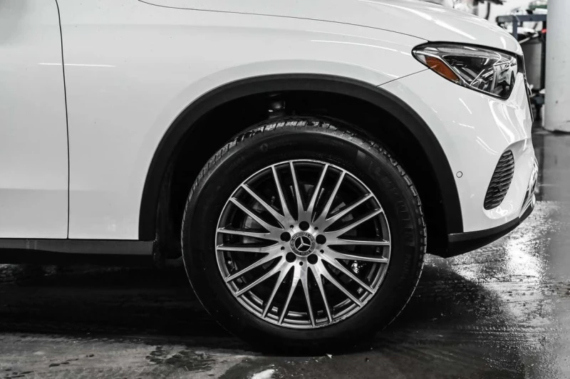 Mercedes-Benz GLC * GLC300 4MATIC * CARFAX * ЦЕНА ДО БГ, снимка 12 - Автомобили и джипове - 53237666