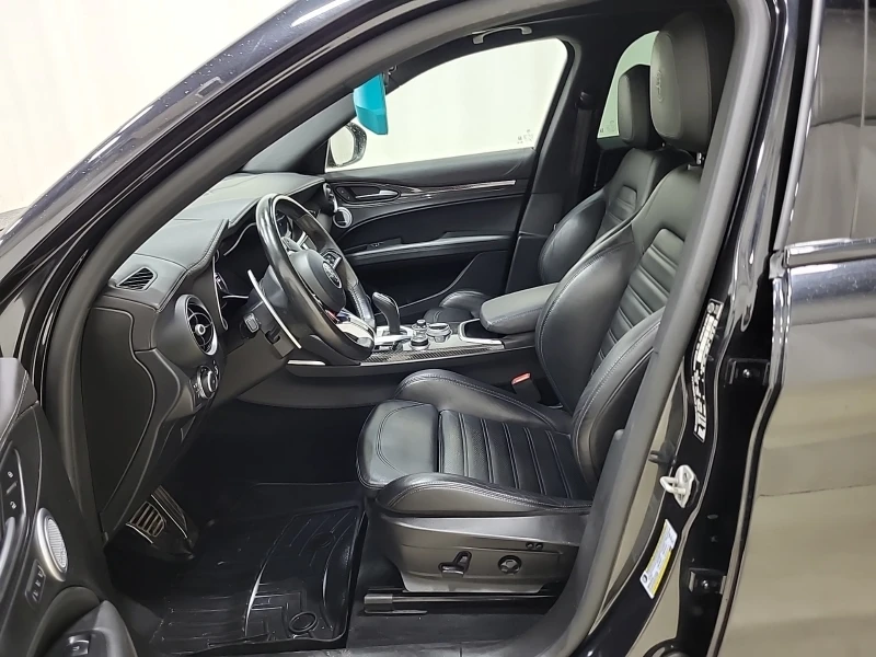 Alfa Romeo Stelvio QUADRIFOGLIO * Реална цена!!!* , снимка 7 - Автомобили и джипове - 53480204
