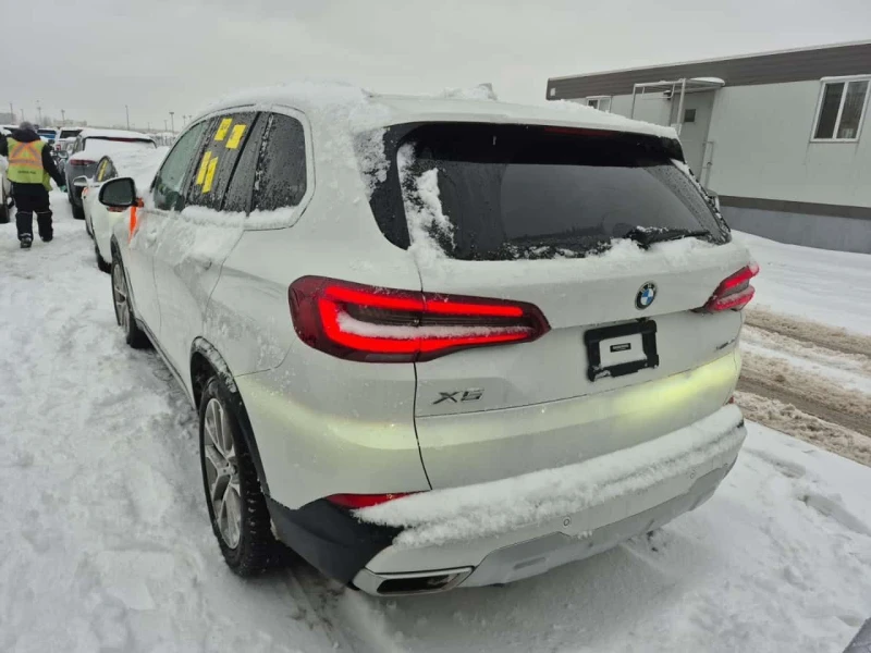 BMW X5 * XDRIVE40I * PANO * SOFT CLOSE * KEYLESS * HEAD-U, снимка 17 - Автомобили и джипове - 53529652