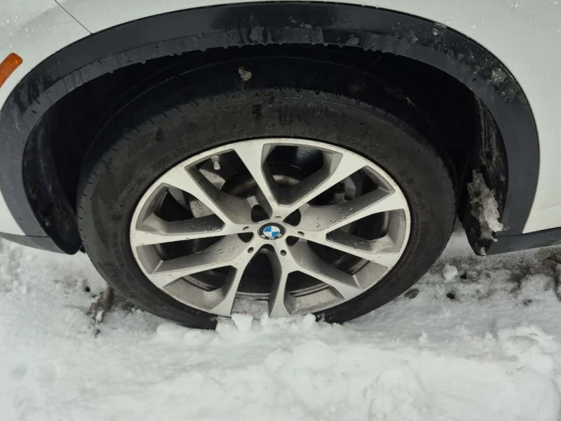 BMW X5 * XDRIVE40I * PANO * SOFT CLOSE * KEYLESS * HEAD-U, снимка 5 - Автомобили и джипове - 53529652