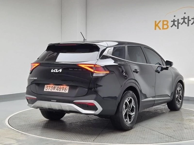 Kia Sportage Diesel 2.0 2WD| 134к.с.| ВКЛ.ТЕХНОТЕСТ, снимка 3 - Автомобили и джипове - 55636605