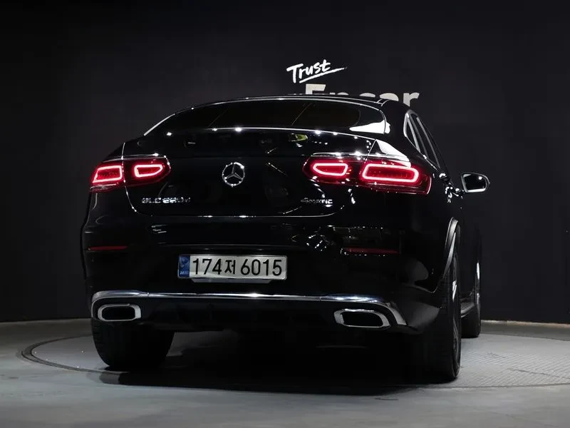 Mercedes-Benz GLC d 4MATIC Coupe AMG/ PANO/ DIST/ HEAD UP/ ������� | Mobile.bg � ����������� 4