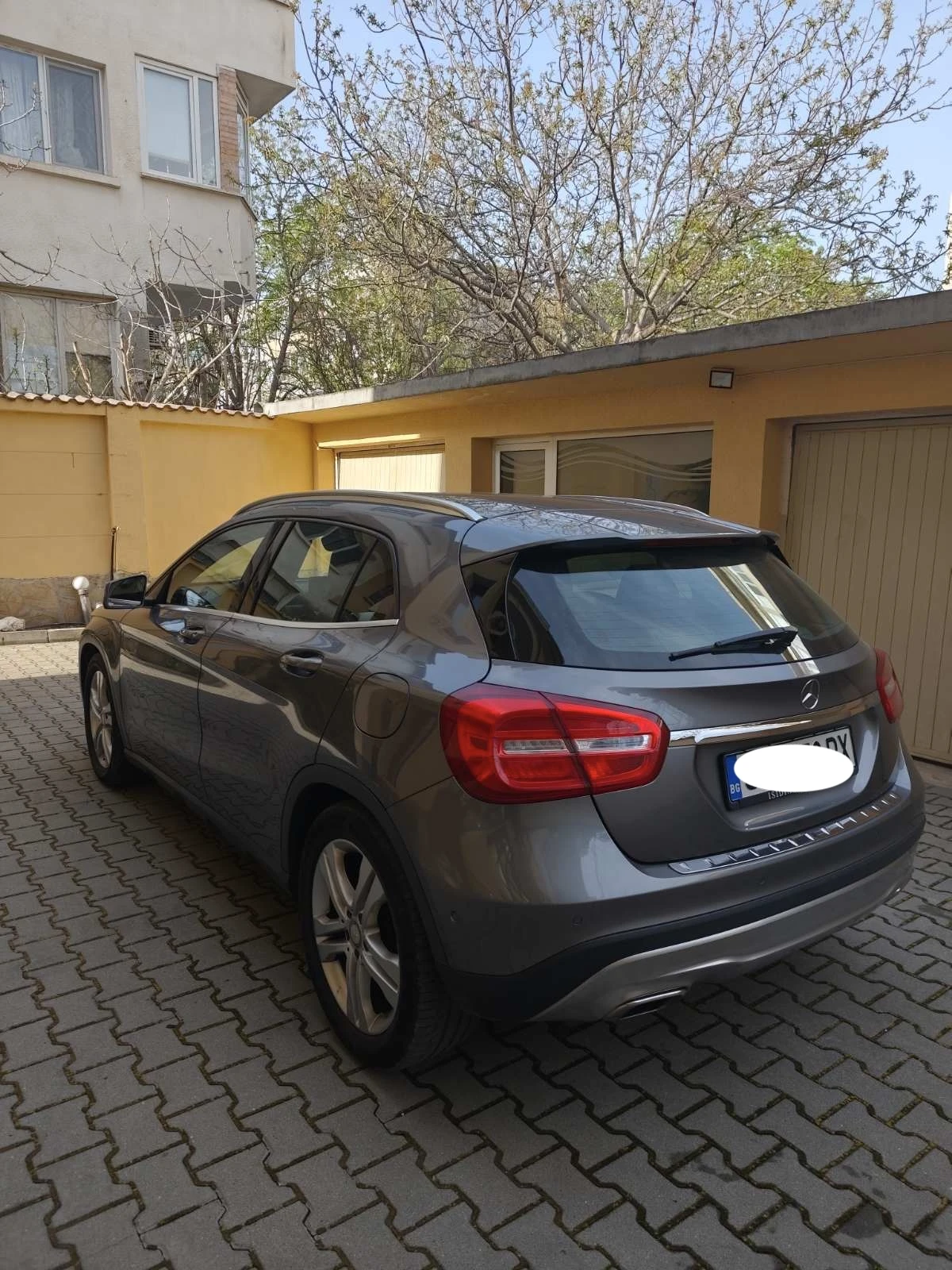 Mercedes-Benz GLA 220, снимка 3 - Автомобили и джипове - 53848923