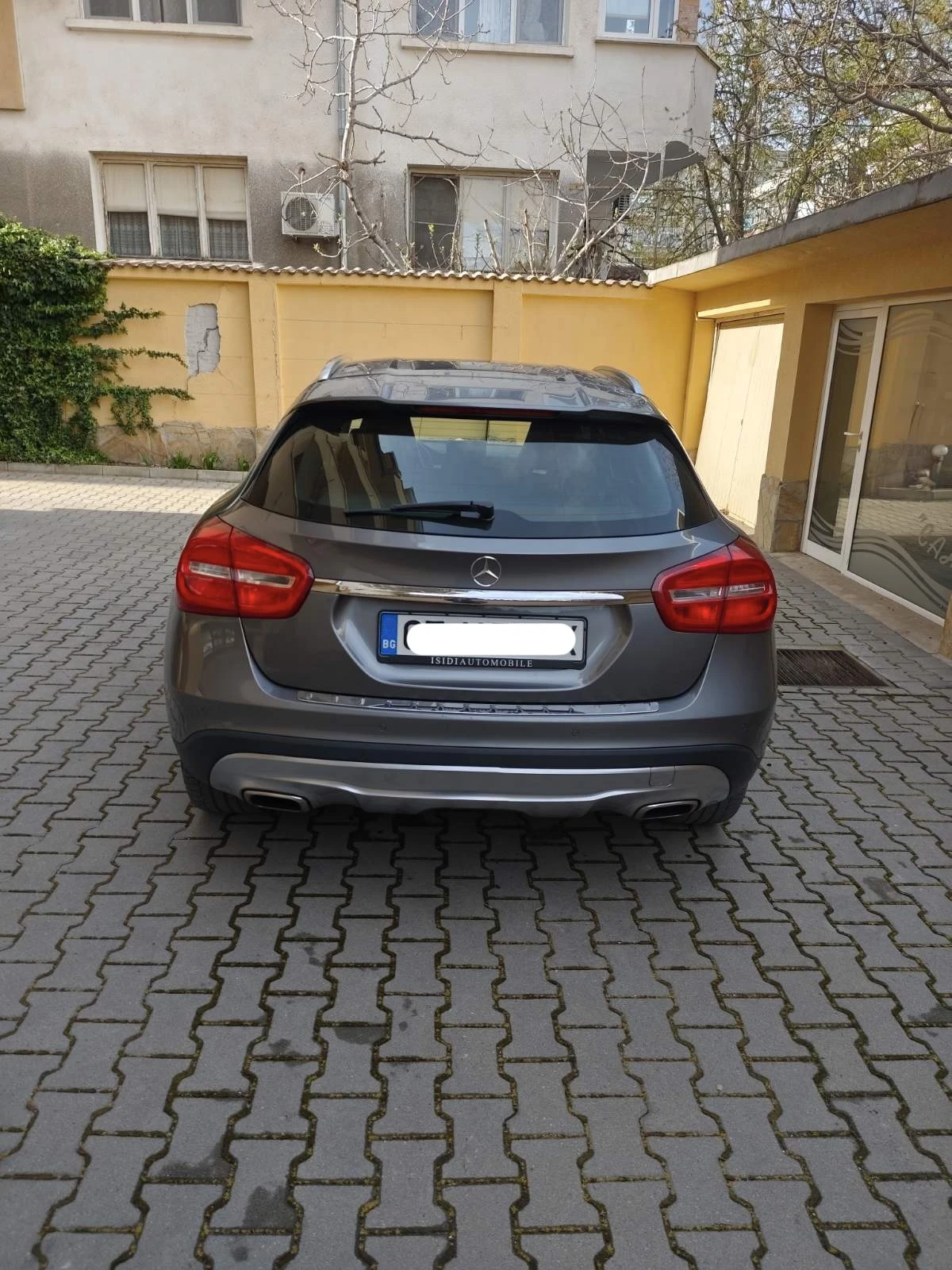 Mercedes-Benz GLA 220