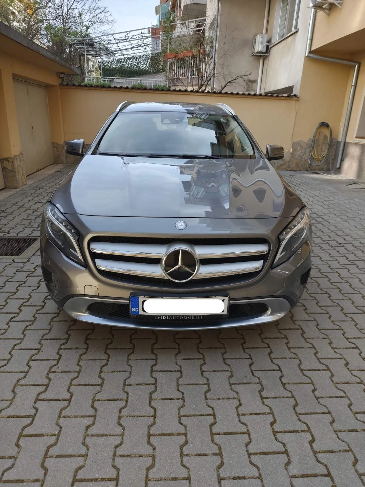 Mercedes-Benz GLA 220