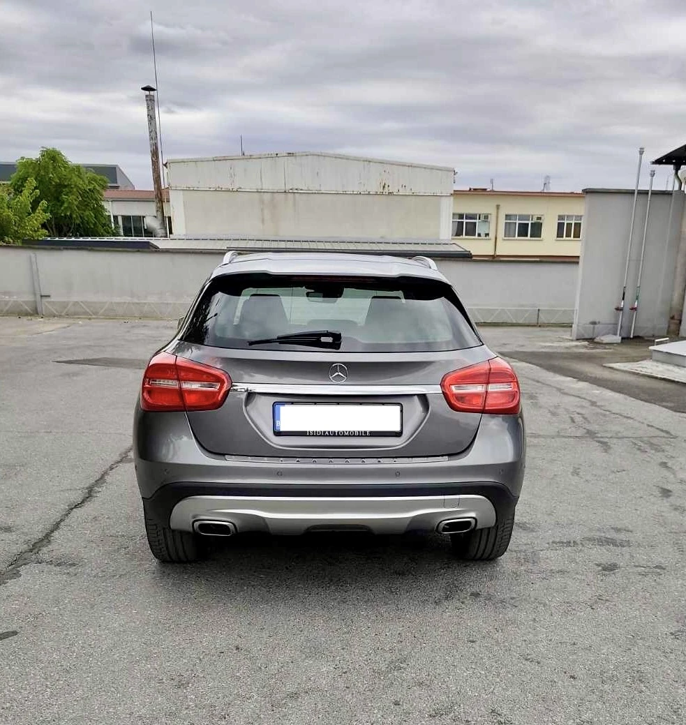 Mercedes-Benz GLA 220, снимка 6 - Автомобили и джипове - 56333814