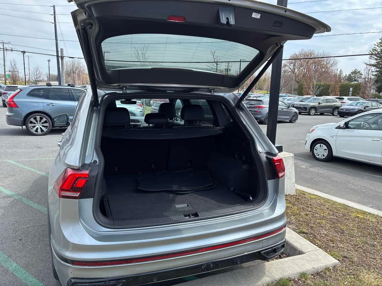 VW Tiguan Comfortline R Line Black Edition| ����| ���� ����� | Mobile.bg � ����������� 6