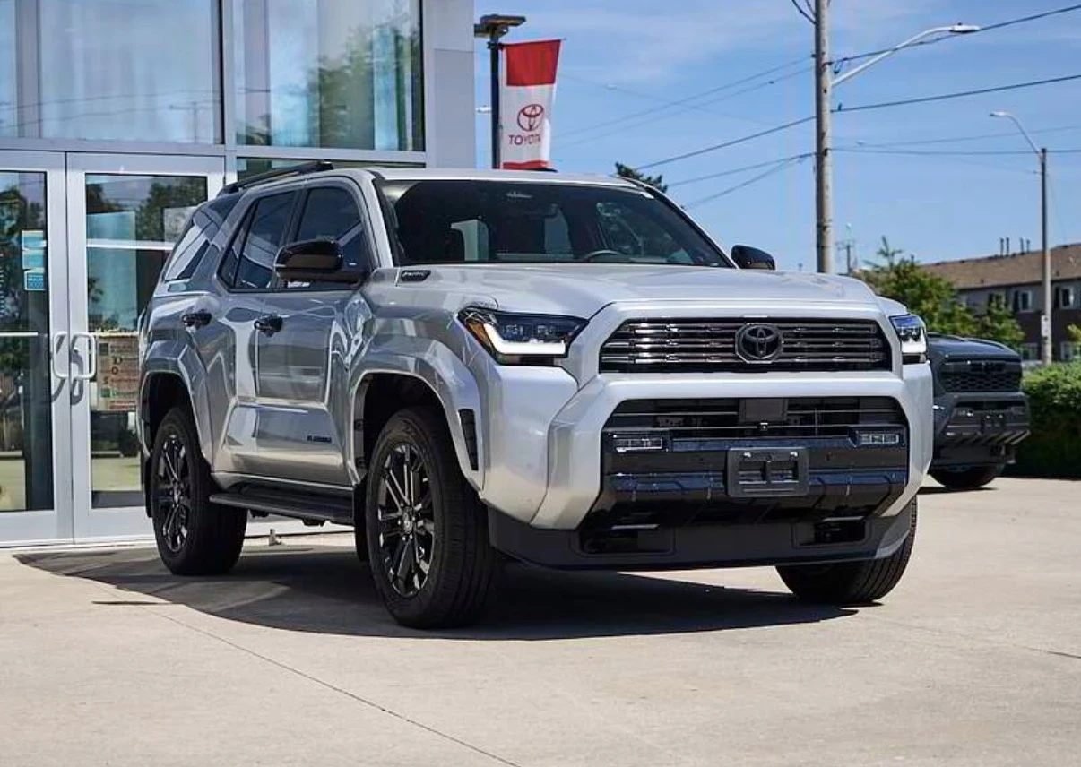 Toyota 4runner HYBRID PLATINUM * AWD * 13540KM * ЦЕНА ДО БГ * , снимка 3 - Автомобили и джипове - 54930793