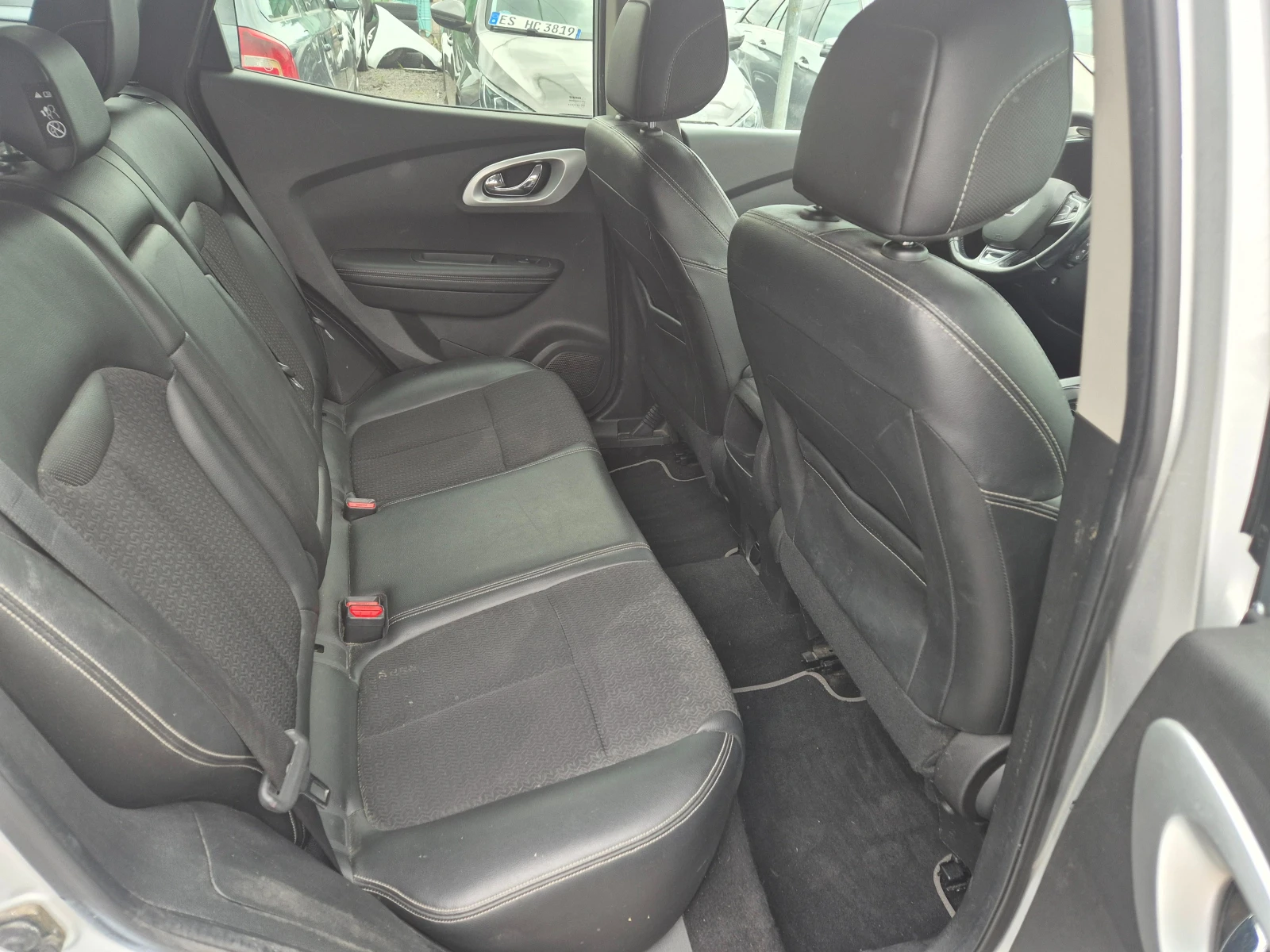 Renault Kadjar 1.5DCI, снимка 10 - Автомобили и джипове - 55399830
