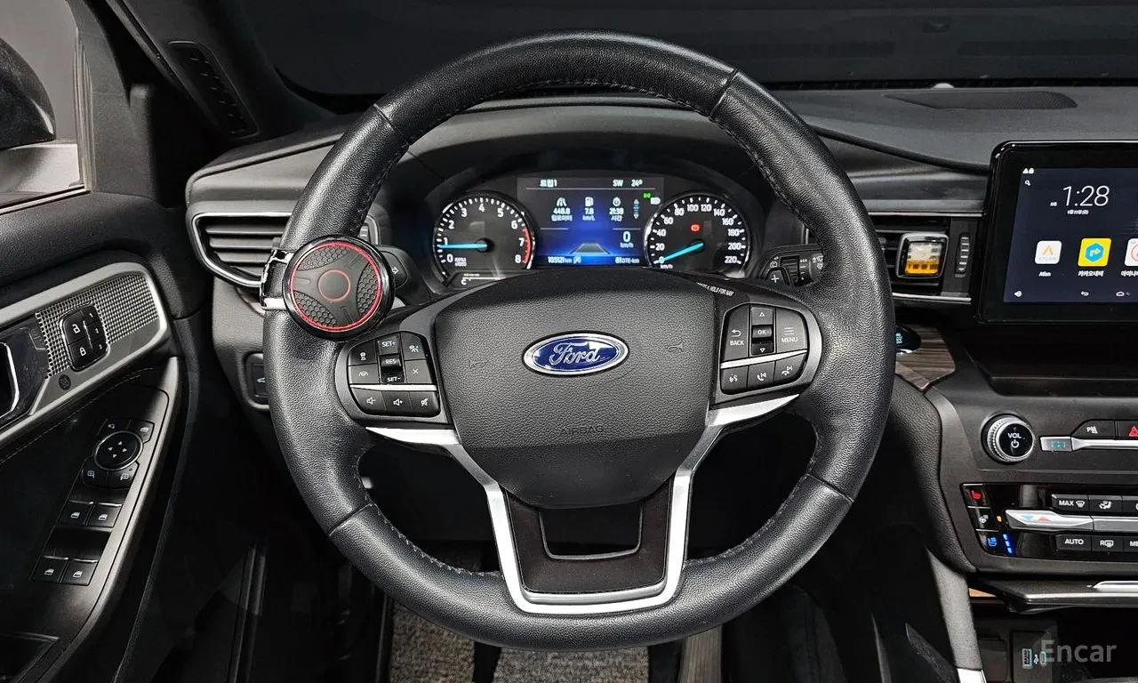 Ford Explorer 2.3 LIMITED 4x4* DISTRONIC* 360* ПОДГРЕВ* ОБДУХ* , снимка 9 - Автомобили и джипове - 55539310