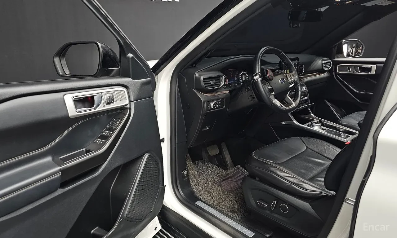 Ford Explorer 2.3 LIMITED 4x4* DISTRONIC* 360* ПОДГРЕВ* ОБДУХ* , снимка 6 - Автомобили и джипове - 55539310
