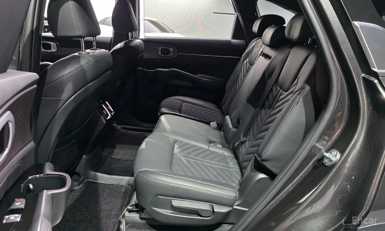 Kia Sorento SIGNATURE | MASSAGE| COMFORT PKG| HUD| 360| CAM, снимка 8 - Автомобили и джипове - 55754067