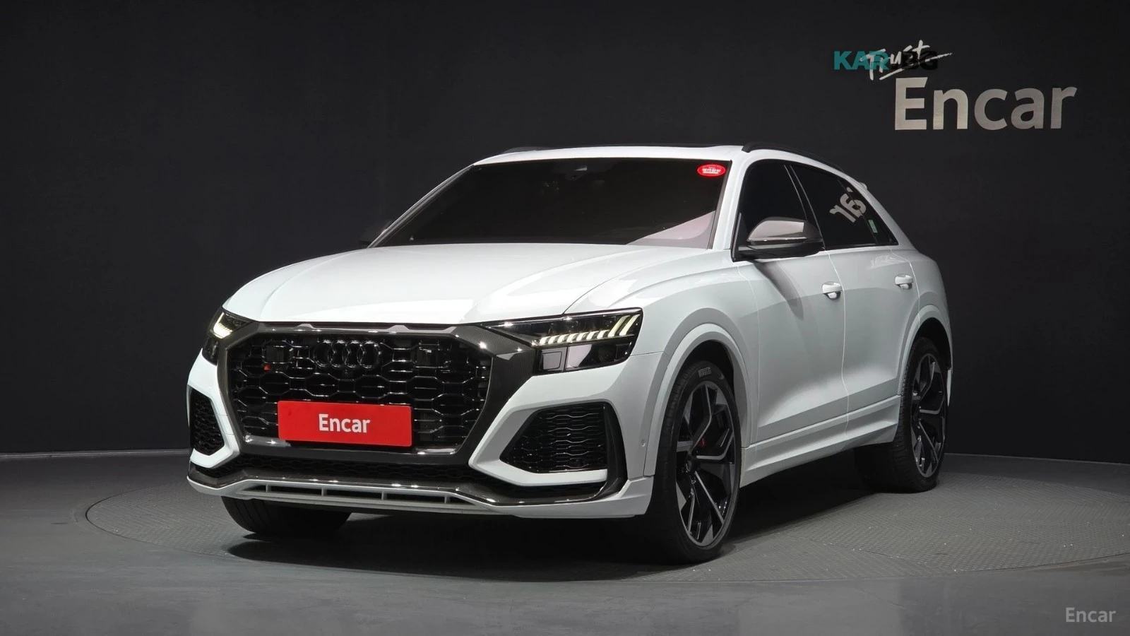 Audi RSQ8 FULL * АвтоКредит * (ЦЕНА ДО БГ)