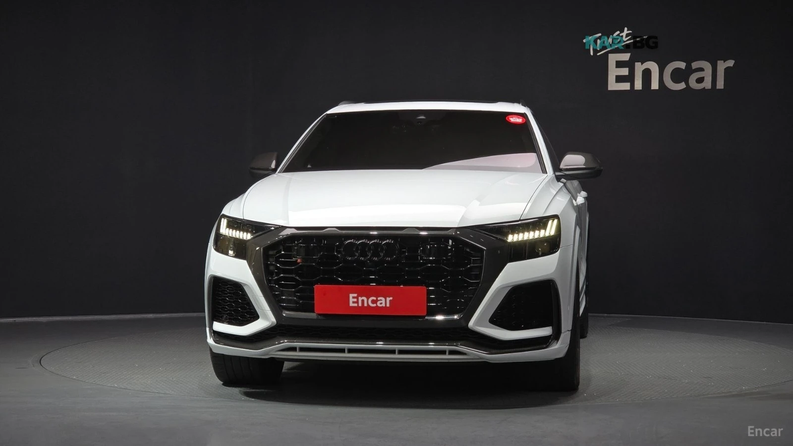 Audi RSQ8 FULL * АвтоКредит * (ЦЕНА ДО БГ), снимка 3 - Автомобили и джипове - 56073508