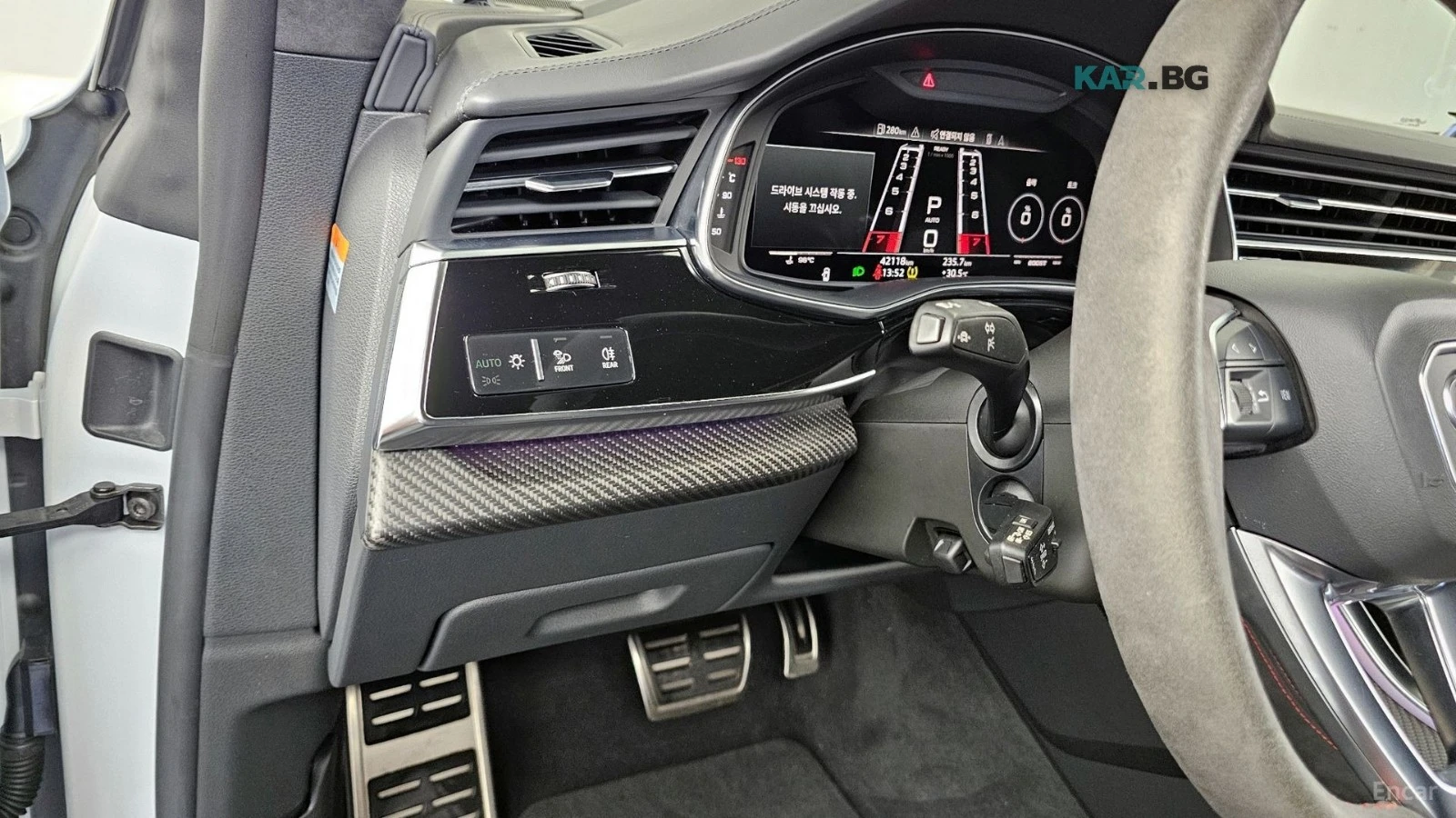 Audi RSQ8 FULL * АвтоКредит * (ЦЕНА ДО БГ), снимка 8 - Автомобили и джипове - 56073508