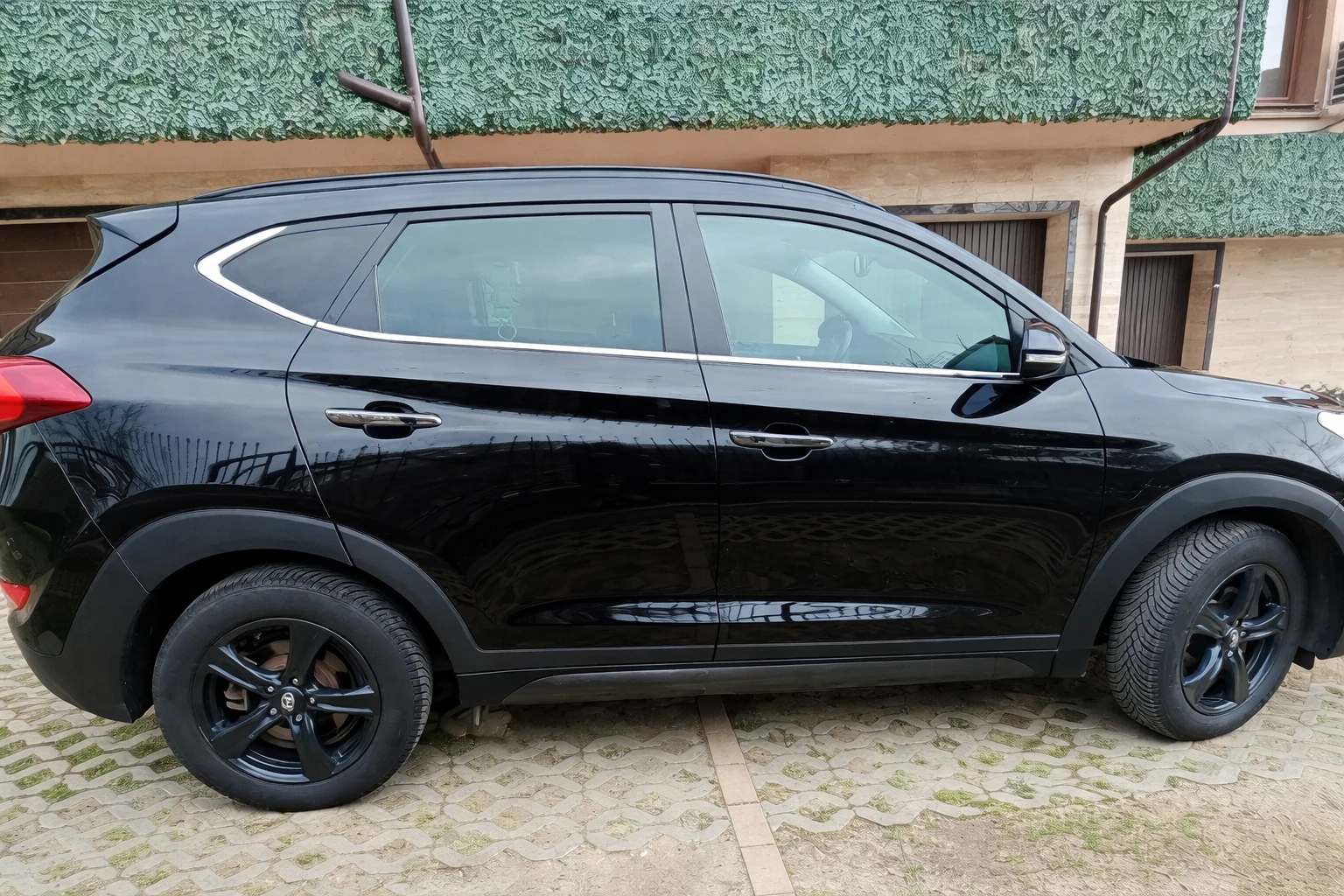 Hyundai Tucson 1.6 T-GDI, снимка 7 - Автомобили и джипове - 56725936