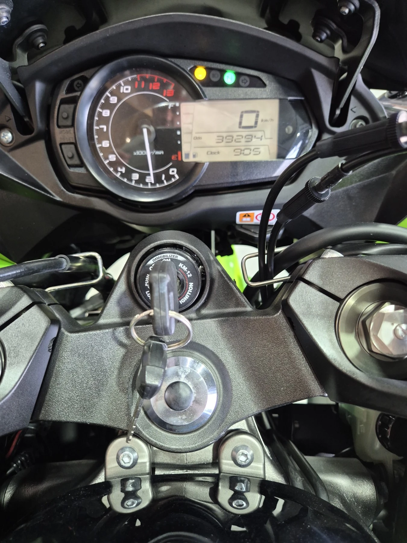 Kawasaki Z 1000SX ABS Нов внос от ШВЕЙЦАРИЯ!, снимка 17 - Мотоциклети и мототехника - 54458493