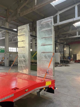 Полуремарке BULL TRAILERS TAURUS, снимка 8