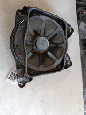 ����� �� �������� �� ����� BOSE 4H0035481A Audi A8