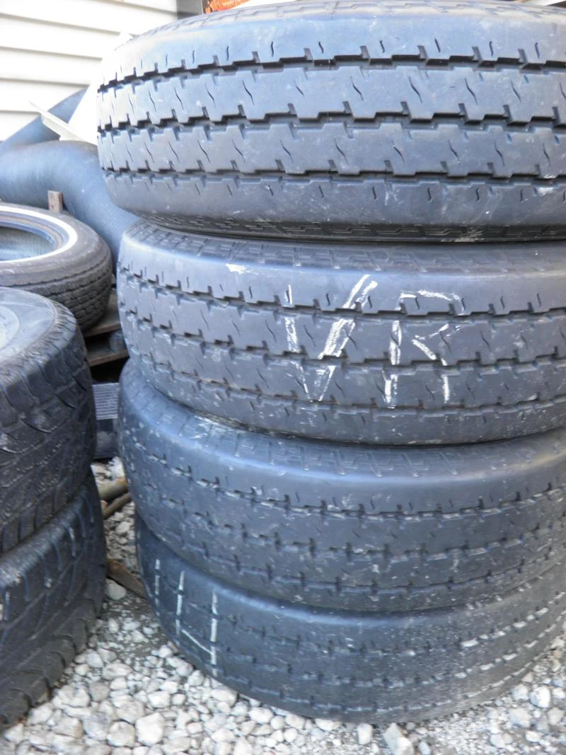 Гуми Летни 215/75R16, снимка 5 - Гуми и джанти - 28296594