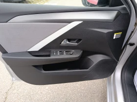 Opel Astra 1.2 Business Edition 130hp, снимка 8