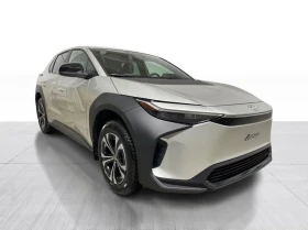 Toyota bZ4X LE* ПОДГРЕВ* ПАНОРАМА* CARPLAY* KEYLESS* КАМЕРИ* , снимка 1