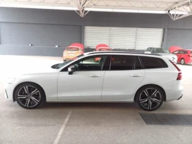 Volvo V60 B4 R-Design - Automatic - 197 hp, снимка 3