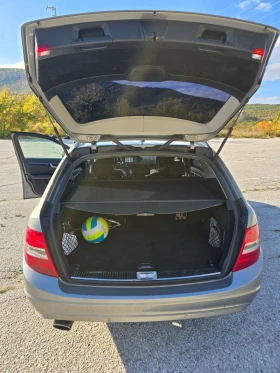 Mercedes-Benz C 220, снимка 6