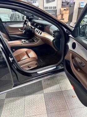 Обява за продажба на Mercedes-Benz E 200 ~17 777 лв. - изображение 4