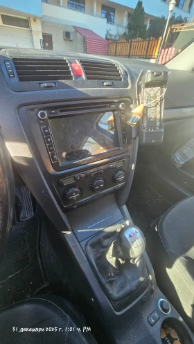 Skoda Octavia Elegance 2.0 FSI 4x4 - 3500 € / 6845.40 лв. - 40245372 4