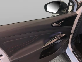 VW ID.4 GTX 4-MOTION IQ.LIGHT | Auto.bg — изображение 10