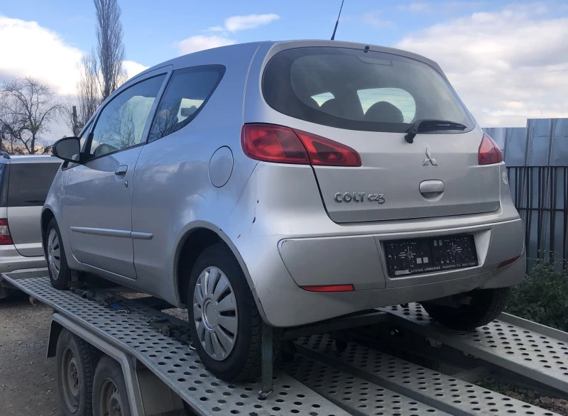 Mitsubishi Colt 1.1 i, снимка 4 - Автомобили и джипове - 38638070