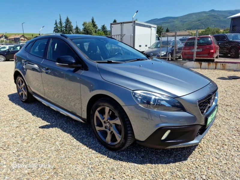 Volvo V40 Cross Country коледна промоция!, снимка 10 - Автомобили и джипове - 45539380