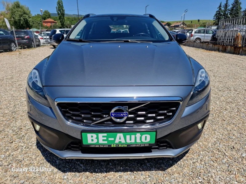 Volvo V40 Cross Country коледна промоция!, снимка 1 - Автомобили и джипове - 45539380