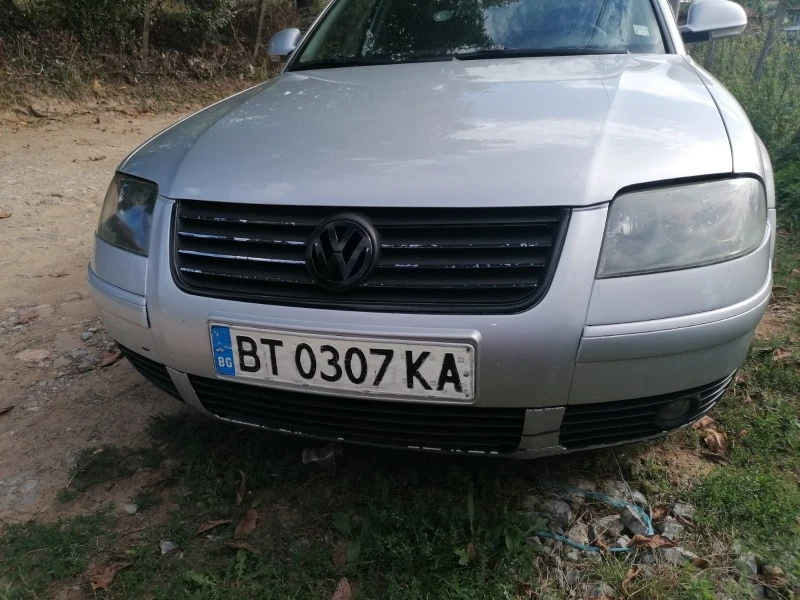 VW Passat, снимка 4 - Автомобили и джипове - 46890807