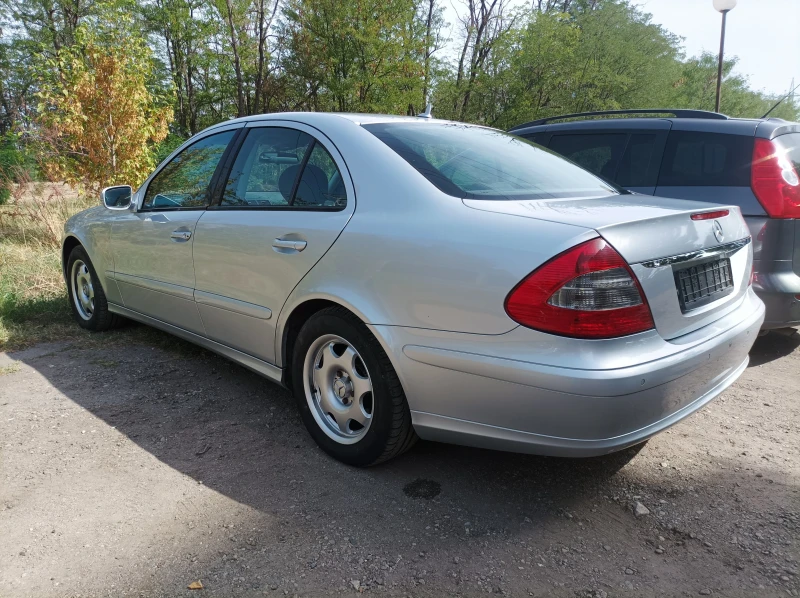 Mercedes-Benz E 320 4 matic, снимка 3 - Автомобили и джипове - 48196541