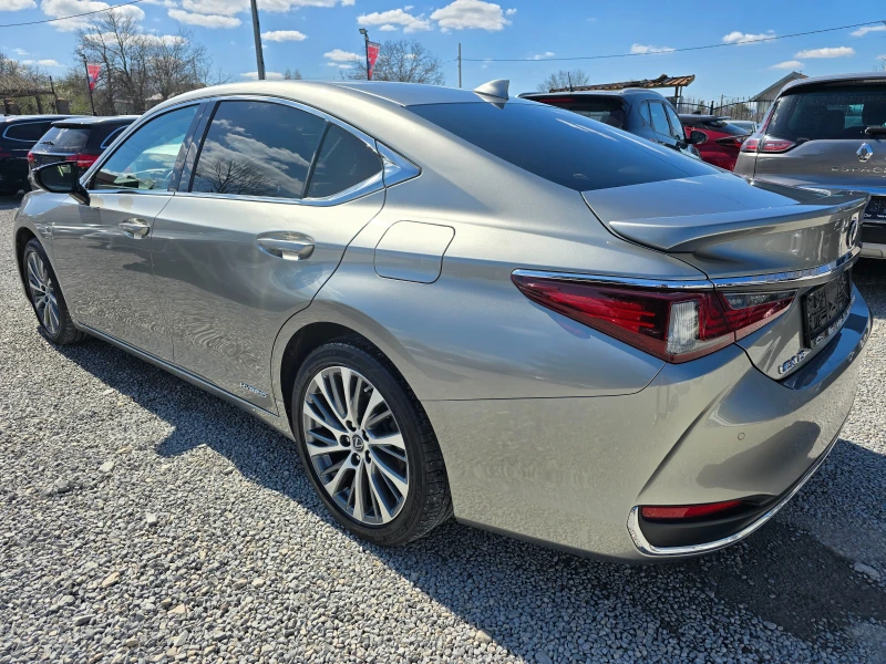 Lexus ES 300 2.5I-HYBRID-FUL-FUL-92000KM-ГАРАНЦИОНЕН, снимка 4 - Автомобили и джипове - 48330721