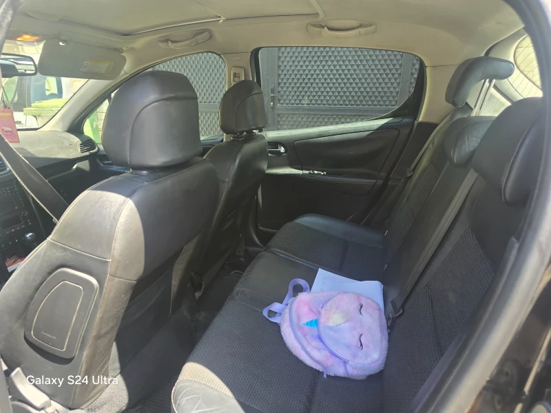 Peugeot 207 1.6 HDI, снимка 7 - Автомобили и джипове - 51736919