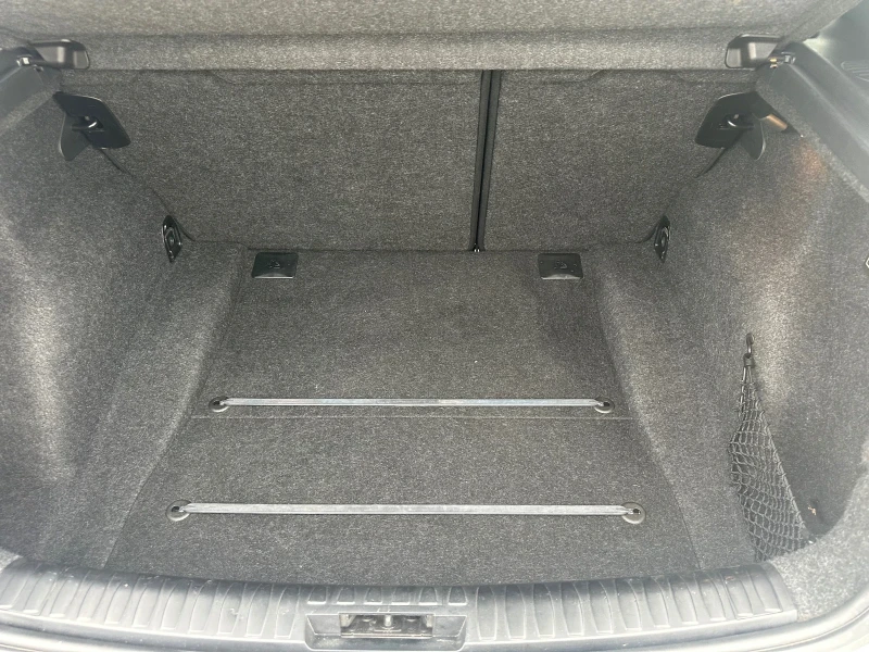 BMW 120 AUTOMATIC, снимка 14 - Автомобили и джипове - 51745938